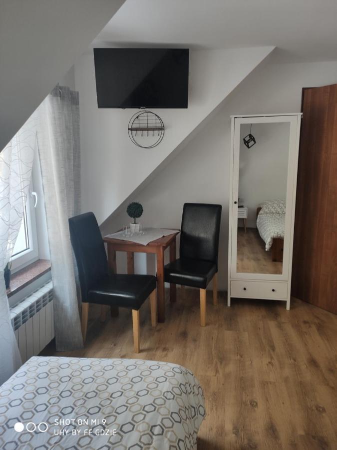 Apartamenty Pod Sosnami Ostróda Międzylesie Exterior foto